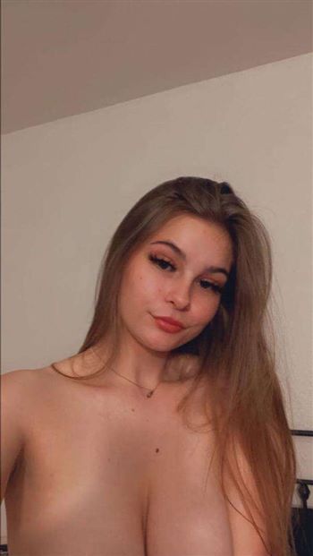 Larissa-Sophie, 23, Lund, Svenska Role play
